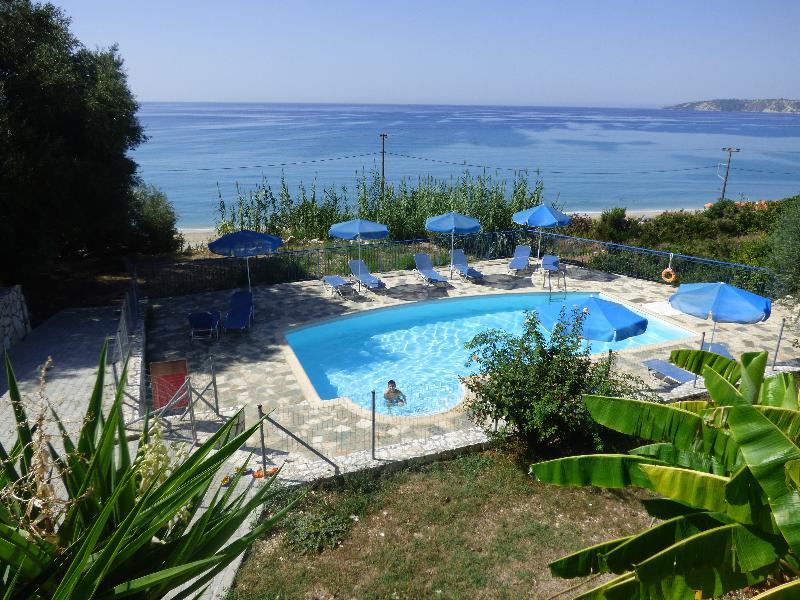 Milos Studios Lourdata  Buitenkant foto