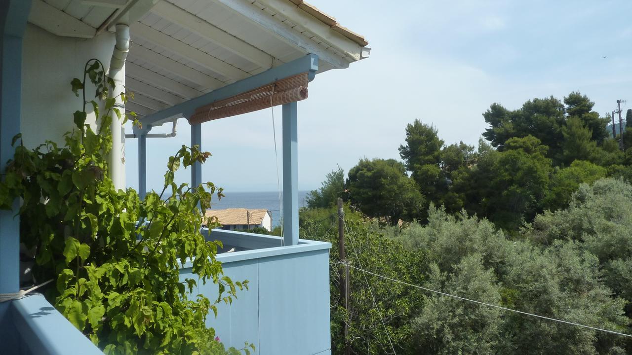 Milos Studios Lourdata  Buitenkant foto